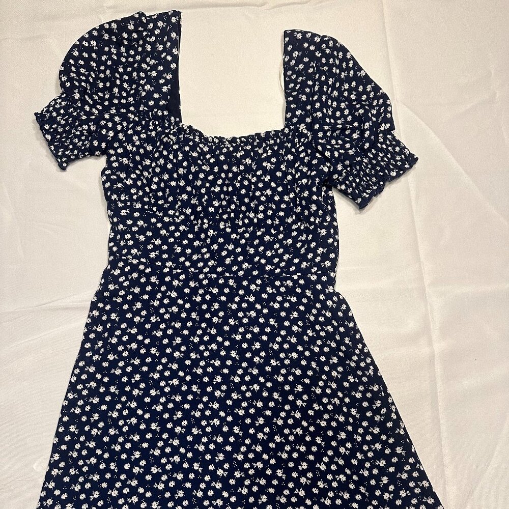 NEW Blue and White Patterned Dress